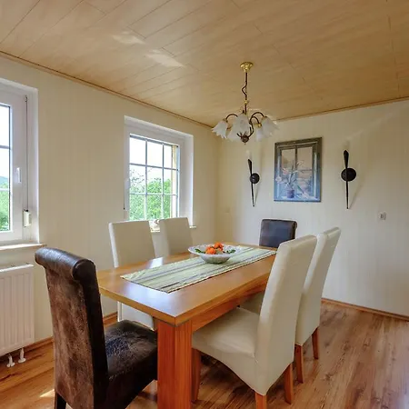 Luxurious Holiday In Gernrode Harz Near Lake Feriehus